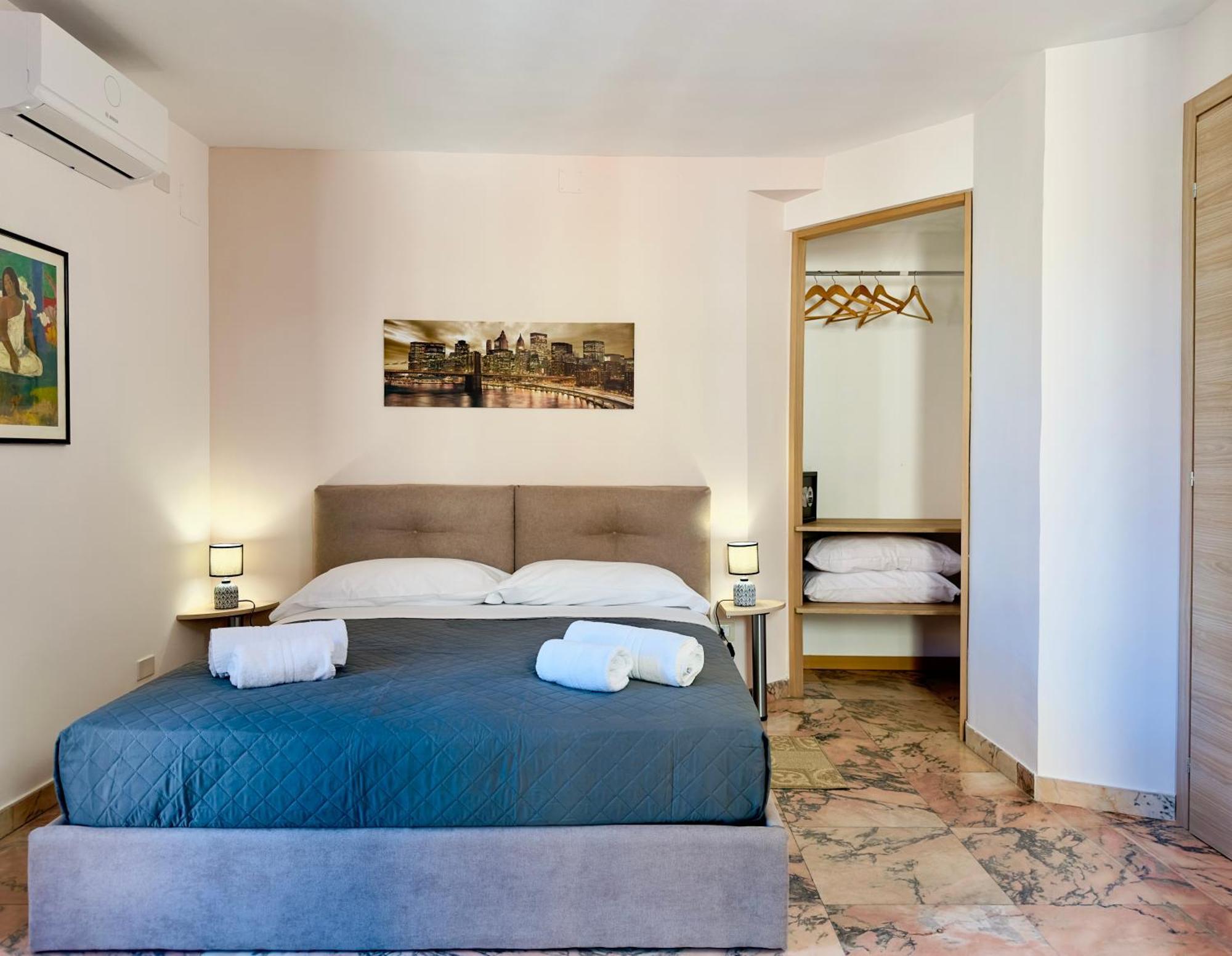 Unique Rooms In Centro Citta Bagno Privato E Climatizzatore ラグーザ エクステリア 写真